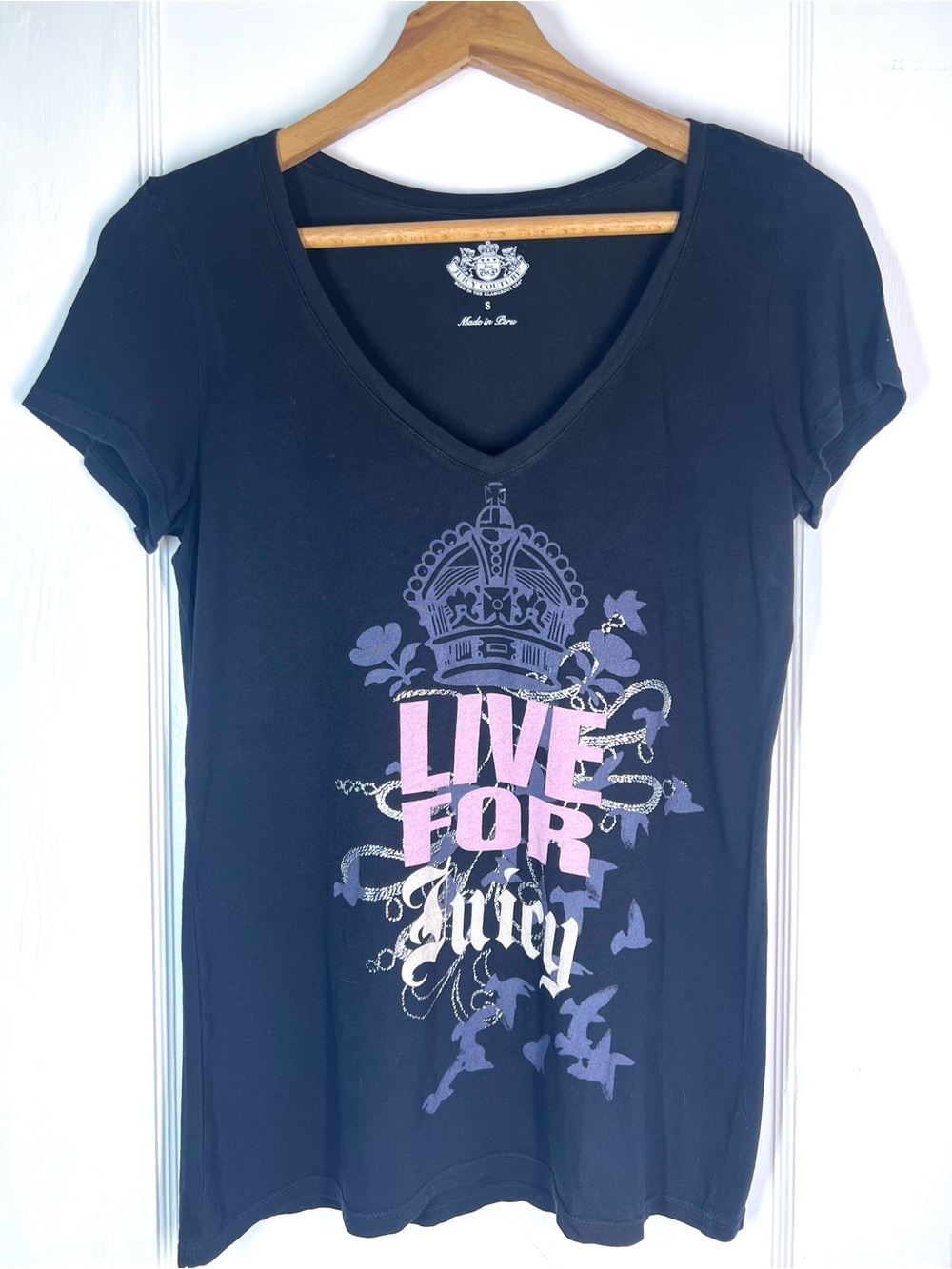 Vintage "Live for Juicy" Juicy Couture Graphic V-Neck T-Shirt